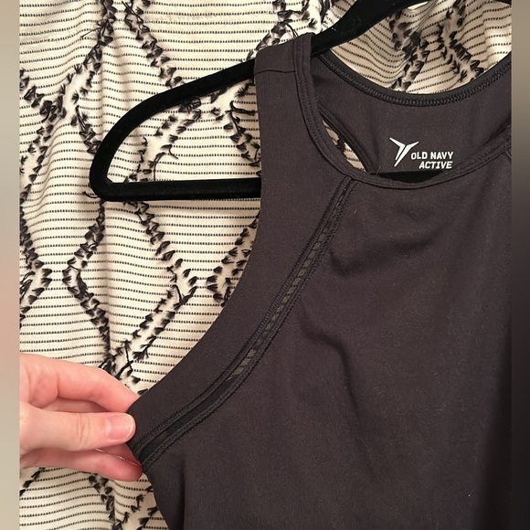 Old Navy Active Tank with Built in Bra - Picture 3 of 5